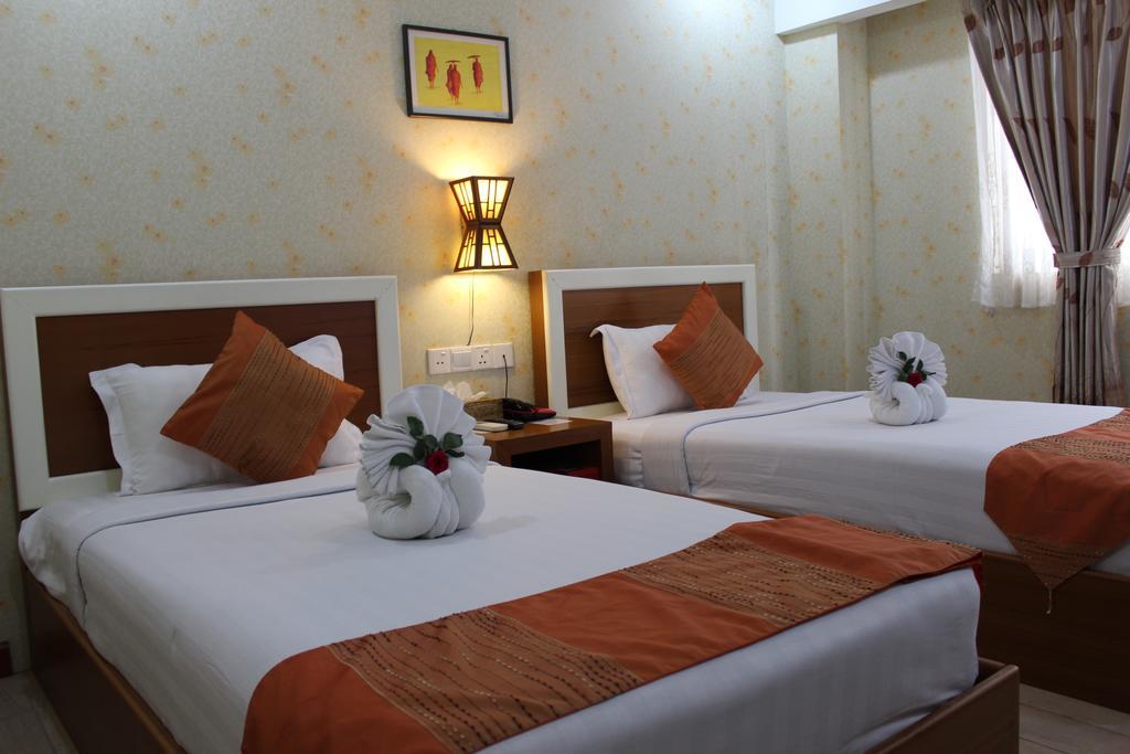Hotel Kan Kaw Yangon Quarto foto