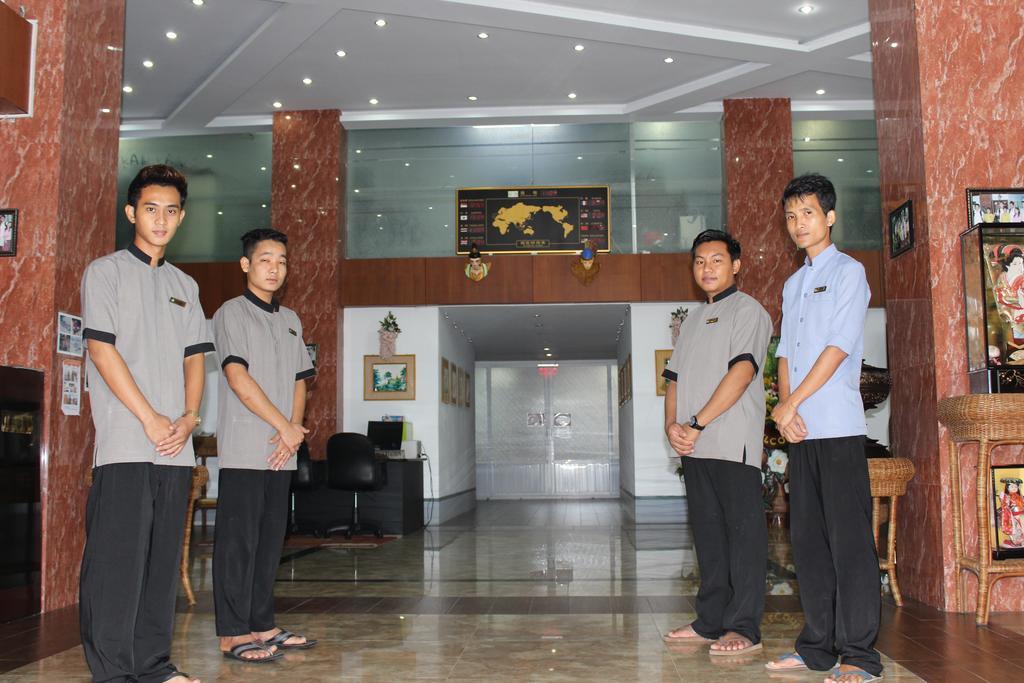Hotel Kan Kaw Yangon Exterior foto